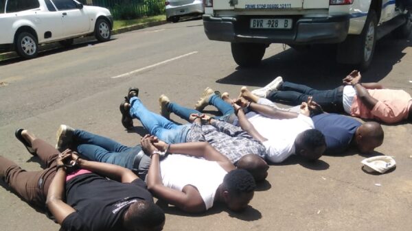 Police-arrest-gang-of-suspected-police-station-robbers-in-Mpumalanga