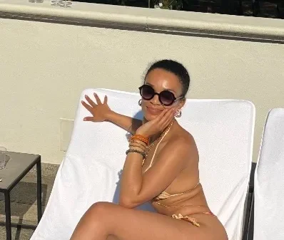 Pearl Thusi i