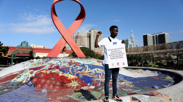 south-africas-progress-in-hiv-fight-acknowledged