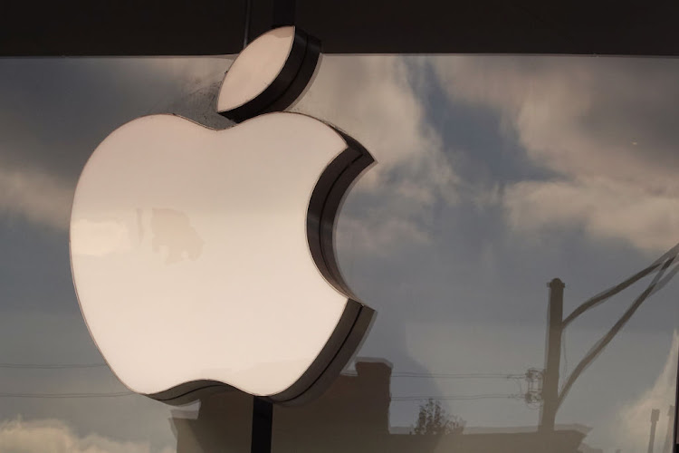 Apple Halts Electric Car Dreams: Unplugs Ambitious Project